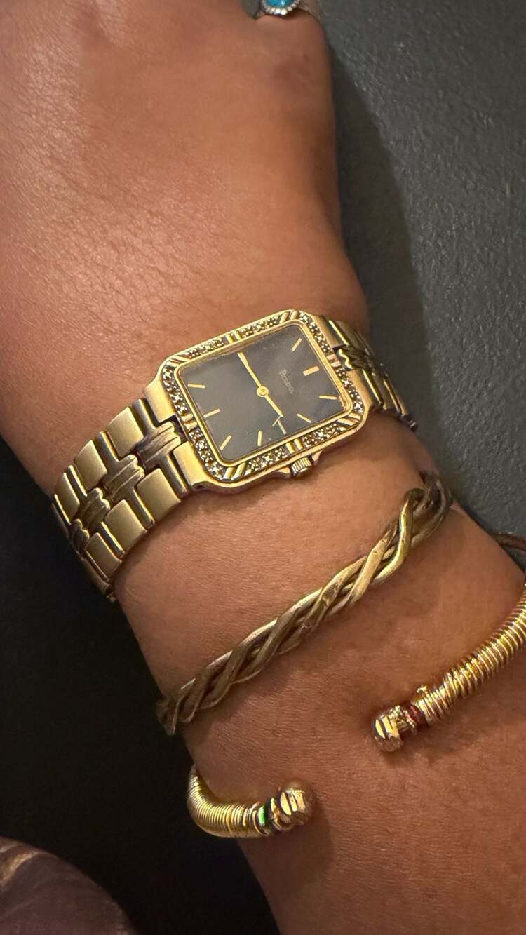 Bulova Vintage Women's Quartz Diamond Accent Gold Tone Watch Black Dial
